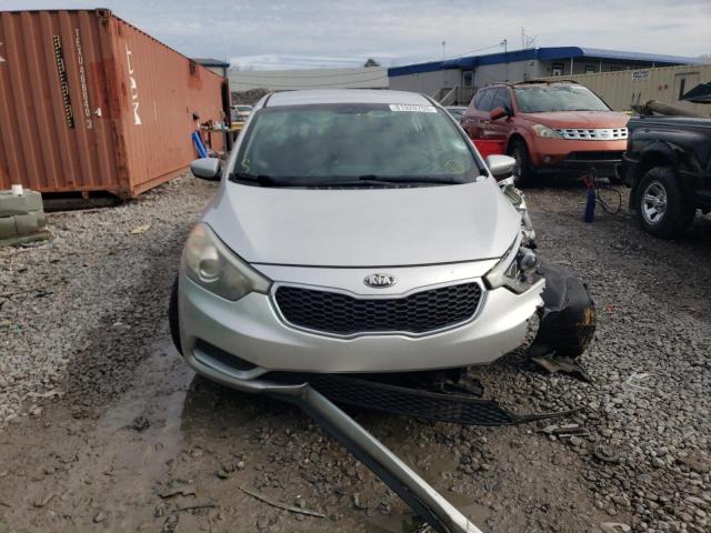 Photo 4 VIN: KNAFK4A65E5171977 - KIA FORTE 