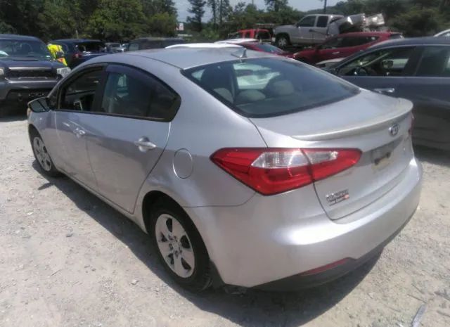 Photo 2 VIN: KNAFK4A65F5298908 - KIA FORTE 