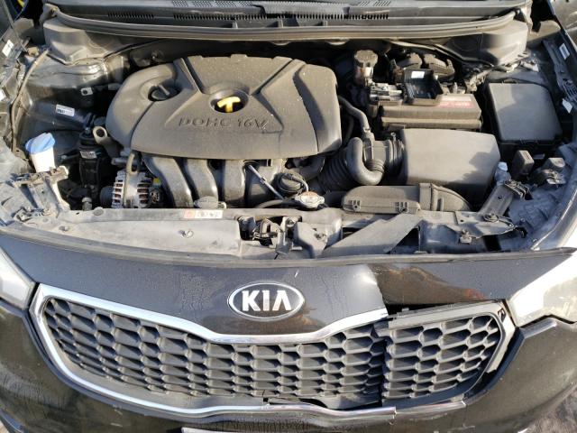 Photo 6 VIN: KNAFK4A65F5299203 - KIA FORTE LX 