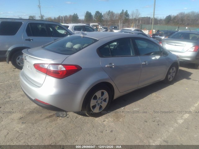 Photo 3 VIN: KNAFK4A65F5315626 - KIA FORTE 