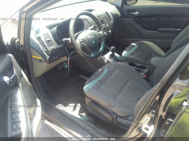 Photo 4 VIN: KNAFK4A65F5335584 - KIA FORTE 