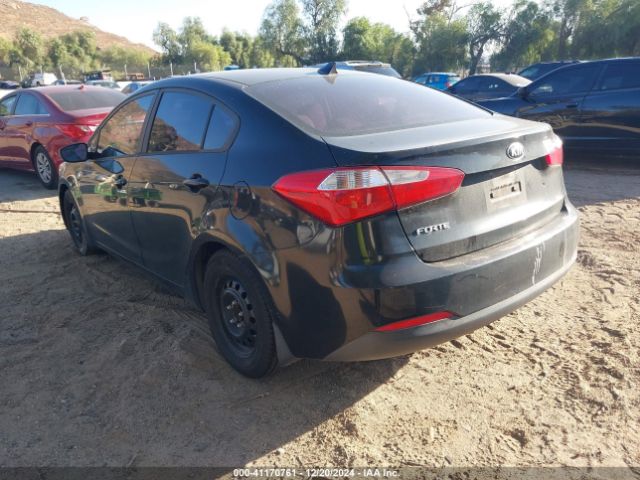 Photo 2 VIN: KNAFK4A65F5341451 - KIA FORTE 