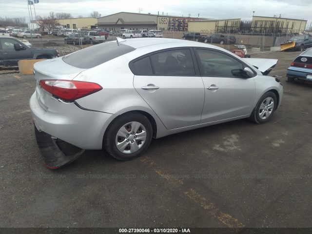 Photo 3 VIN: KNAFK4A65F5368388 - KIA FORTE 