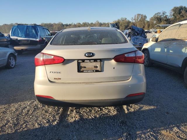 Photo 5 VIN: KNAFK4A65F5374210 - KIA FORTE LX 