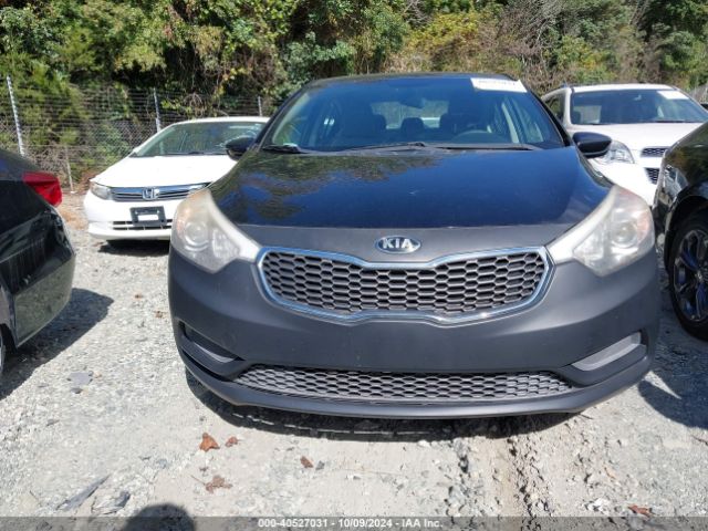 Photo 5 VIN: KNAFK4A65F5375034 - KIA FORTE 