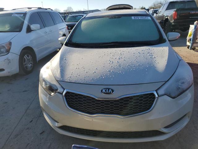 Photo 4 VIN: KNAFK4A65F5392562 - KIA FORTE 