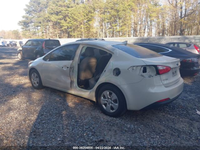 Photo 2 VIN: KNAFK4A65F5412664 - KIA FORTE 