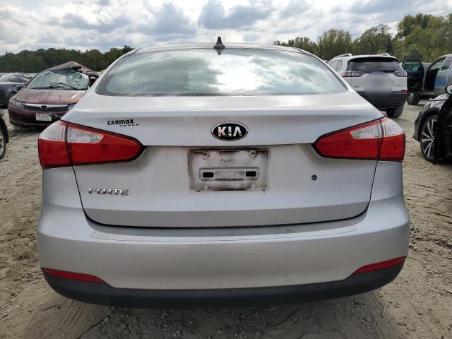 Photo 5 VIN: KNAFK4A65F5421168 - KIA FORTE LX 