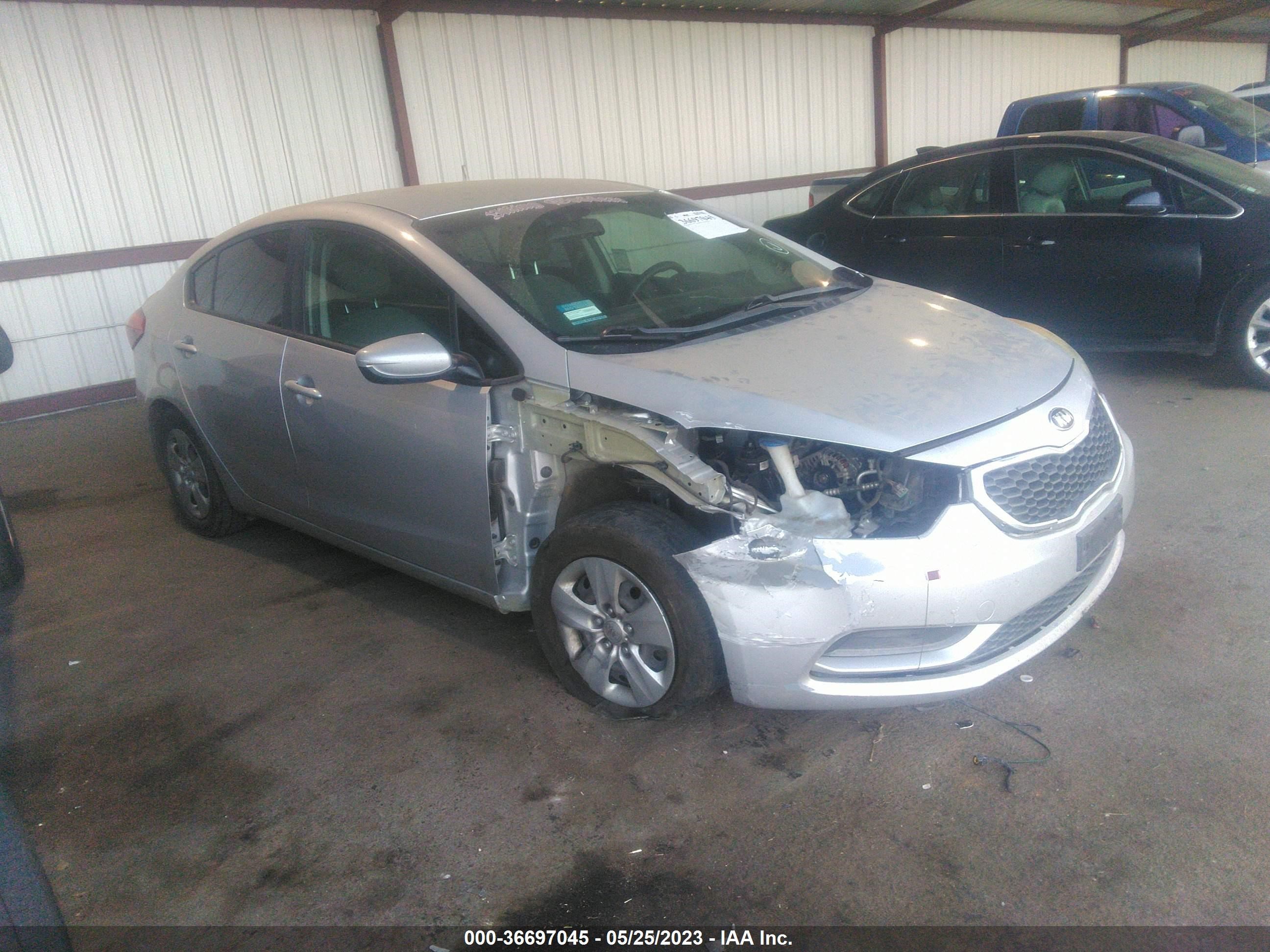 Photo 0 VIN: KNAFK4A65G5461042 - KIA FORTE 