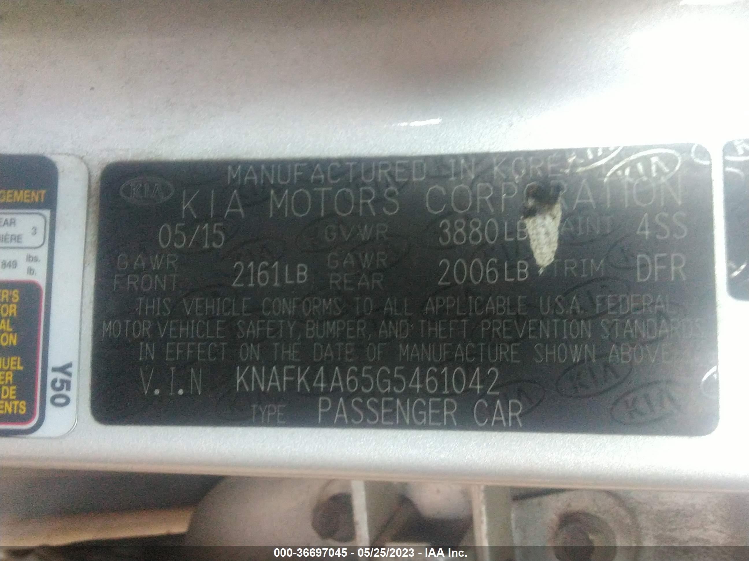 Photo 8 VIN: KNAFK4A65G5461042 - KIA FORTE 