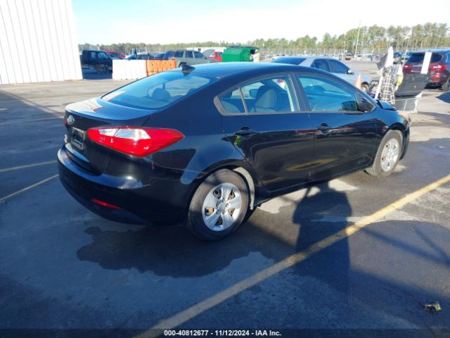 Photo 3 VIN: KNAFK4A65G5496597 - KIA FORTE 