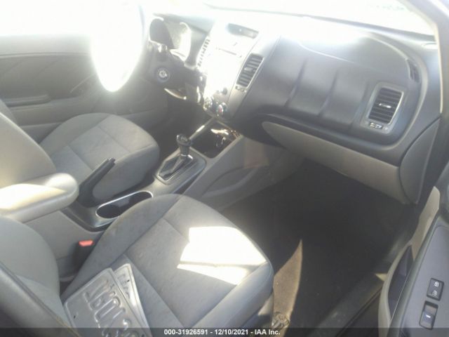 Photo 4 VIN: KNAFK4A65G5510112 - KIA FORTE 