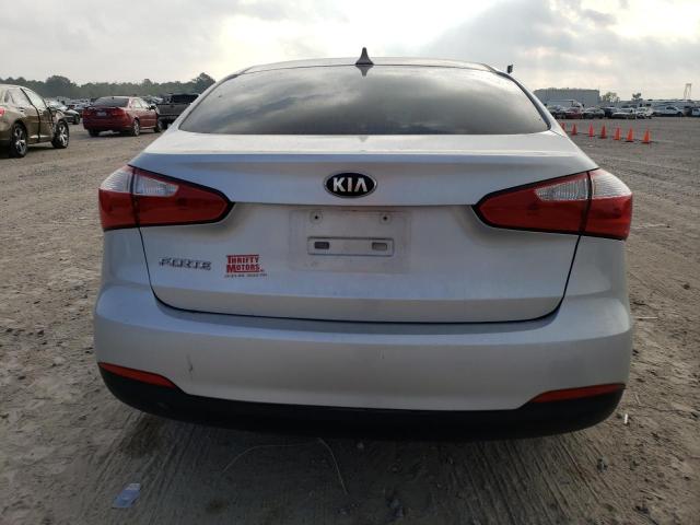 Photo 5 VIN: KNAFK4A65G5532899 - KIA FORTE LX 