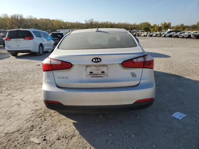 Photo 5 VIN: KNAFK4A65G5535995 - KIA FORTE LX 