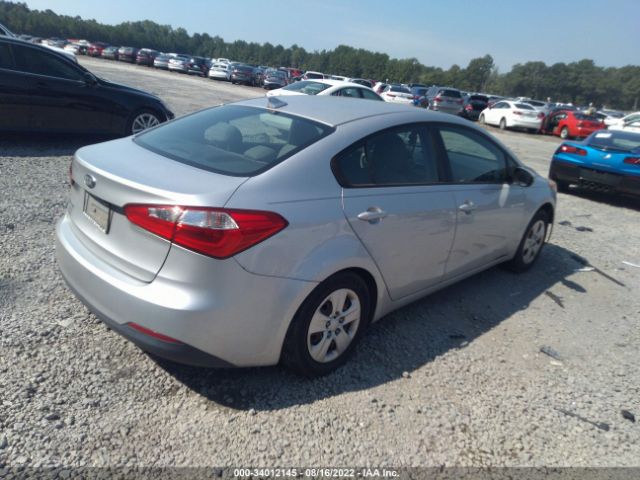 Photo 3 VIN: KNAFK4A65G5541098 - KIA FORTE 