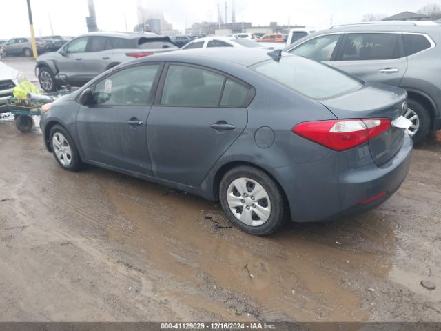 Photo 2 VIN: KNAFK4A65G5567863 - KIA FORTE 