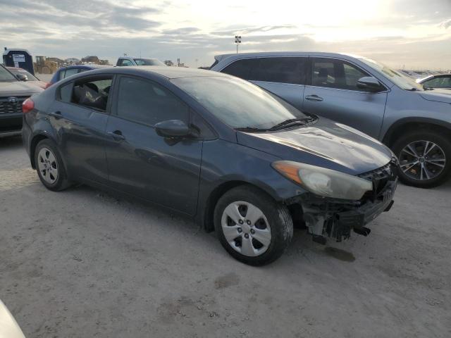 Photo 3 VIN: KNAFK4A65G5586820 - KIA FORTE LX 