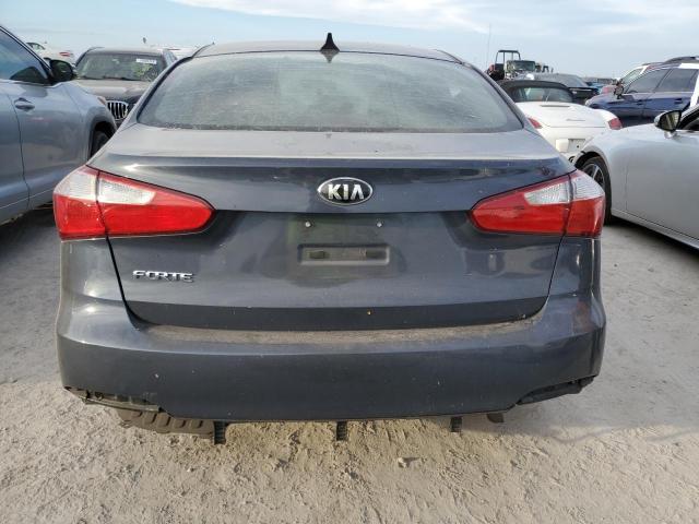 Photo 5 VIN: KNAFK4A65G5586820 - KIA FORTE LX 