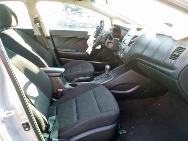 Photo 4 VIN: KNAFK4A65G5593590 - KIA FORTE LX 