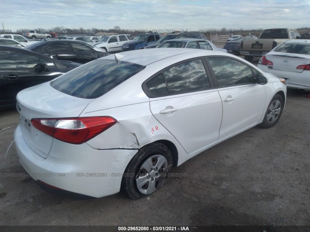 Photo 3 VIN: KNAFK4A66E5067692 - KIA FORTE 