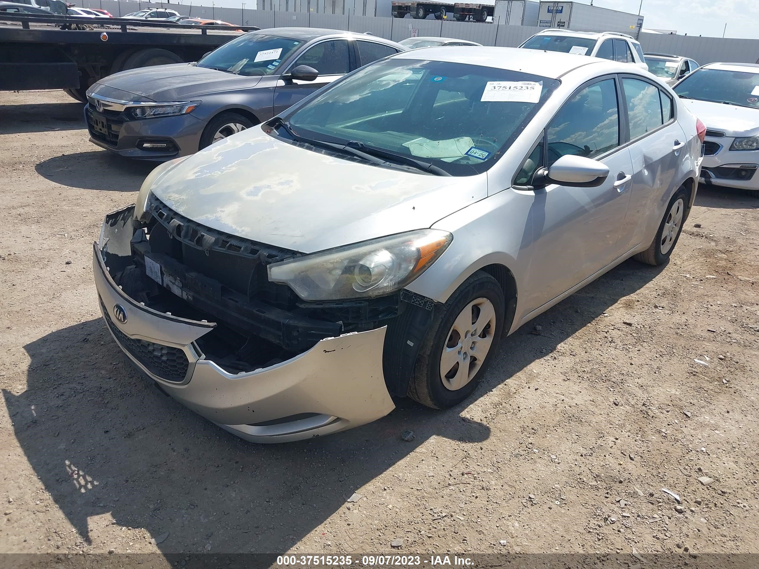 Photo 1 VIN: KNAFK4A66E5164505 - KIA FORTE 