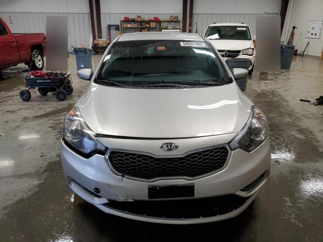 Photo 4 VIN: KNAFK4A66E5171910 - KIA FORTE LX 