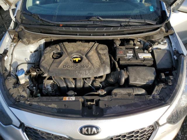 Photo 10 VIN: KNAFK4A66E5186410 - KIA FORTE 