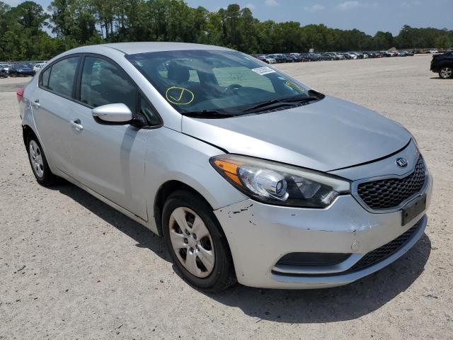 Photo 0 VIN: KNAFK4A66E5235637 - KIA FORTE LX 