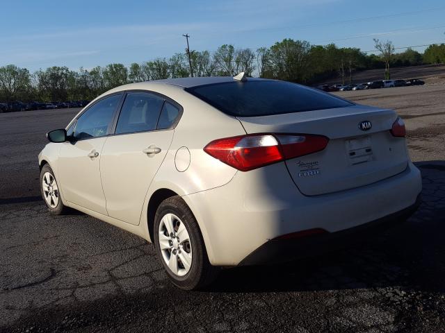 Photo 2 VIN: KNAFK4A66F5296858 - KIA FORTE LX 