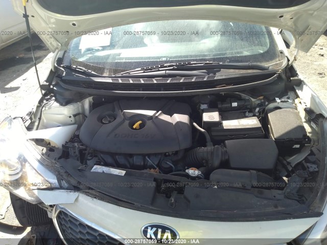 Photo 9 VIN: KNAFK4A66F5311990 - KIA FORTE 