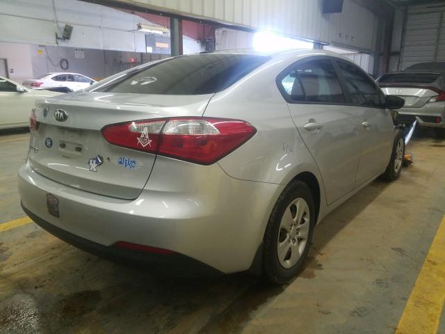 Photo 3 VIN: KNAFK4A66F5331625 - KIA FORTE LX 