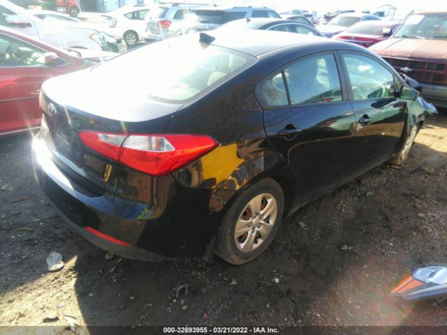 Photo 3 VIN: KNAFK4A66F5372773 - KIA FORTE 