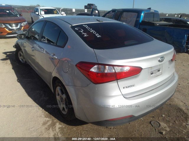 Photo 2 VIN: KNAFK4A66F5404797 - KIA FORTE 