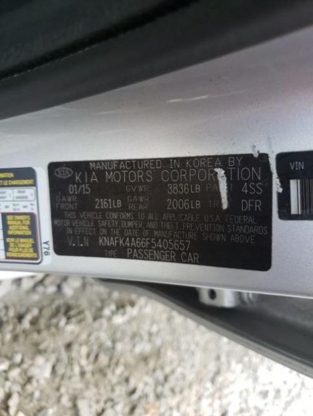 Photo 9 VIN: KNAFK4A66F5405657 - KIA FORTE LX 