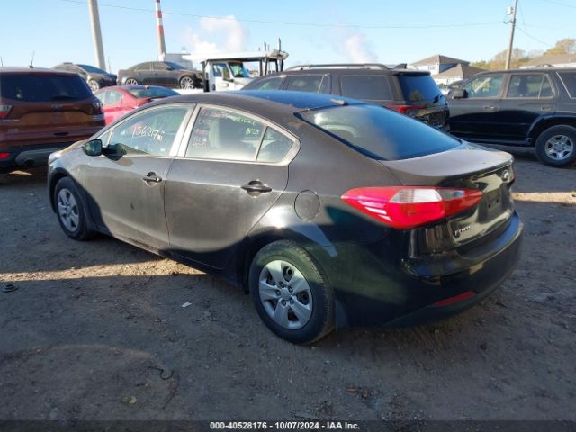 Photo 2 VIN: KNAFK4A66F5407263 - KIA FORTE 