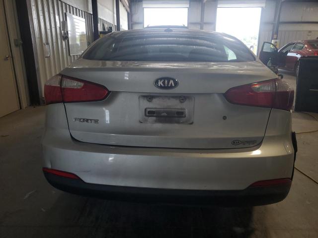 Photo 5 VIN: KNAFK4A66F5412186 - KIA FORTE LX 