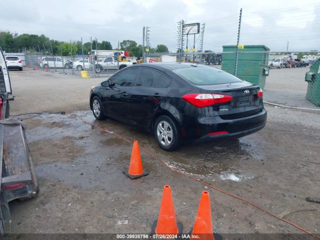 Photo 2 VIN: KNAFK4A66F5415766 - KIA FORTE 