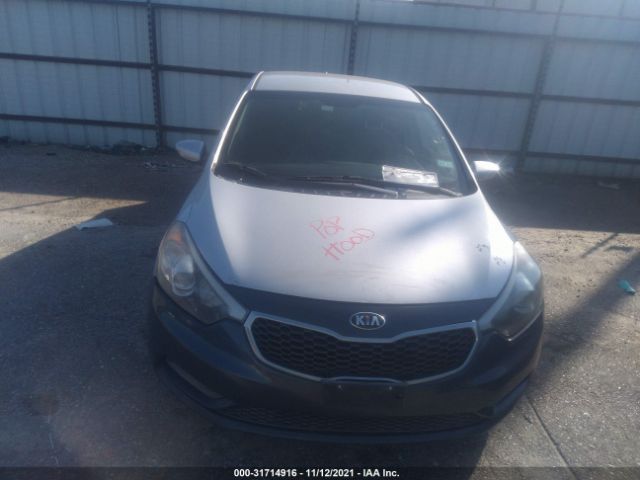 Photo 5 VIN: KNAFK4A66F5420305 - KIA FORTE 