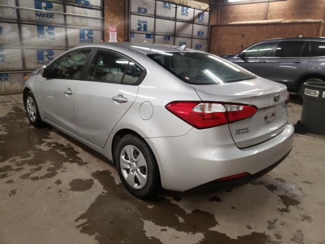 Photo 2 VIN: KNAFK4A66F5433720 - KIA FORTE LX 