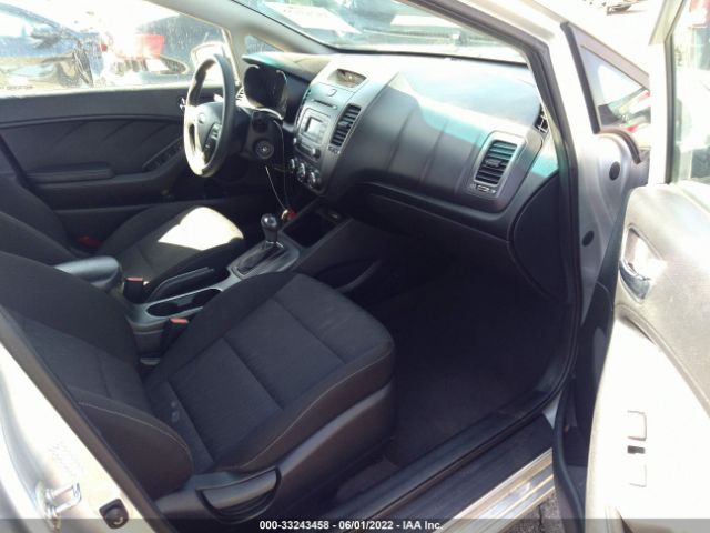 Photo 4 VIN: KNAFK4A66G5449482 - KIA FORTE 