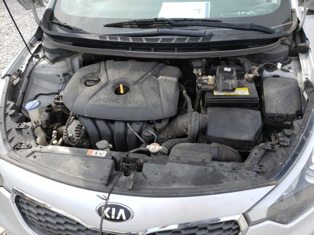 Photo 6 VIN: KNAFK4A66G5485589 - KIA FORTE LX 