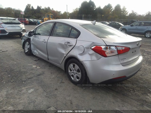 Photo 2 VIN: KNAFK4A66G5486533 - KIA FORTE 