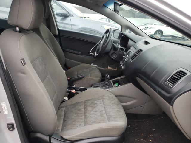 Photo 4 VIN: KNAFK4A66G5517344 - KIA FORTE LX 