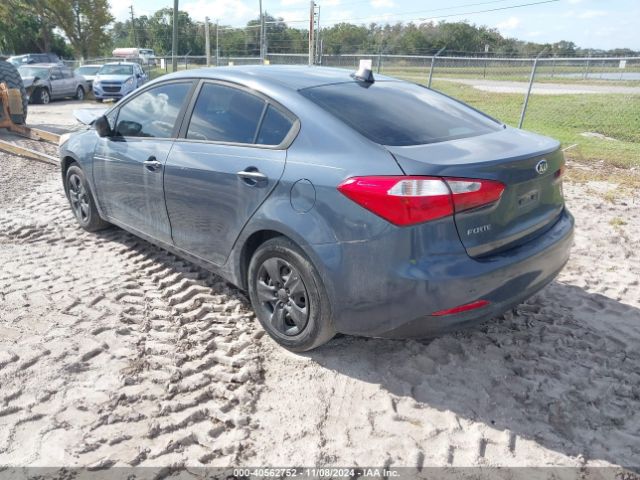 Photo 2 VIN: KNAFK4A66G5572554 - KIA FORTE 