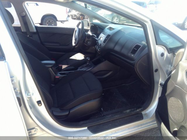 Photo 4 VIN: KNAFK4A66G5577589 - KIA FORTE 