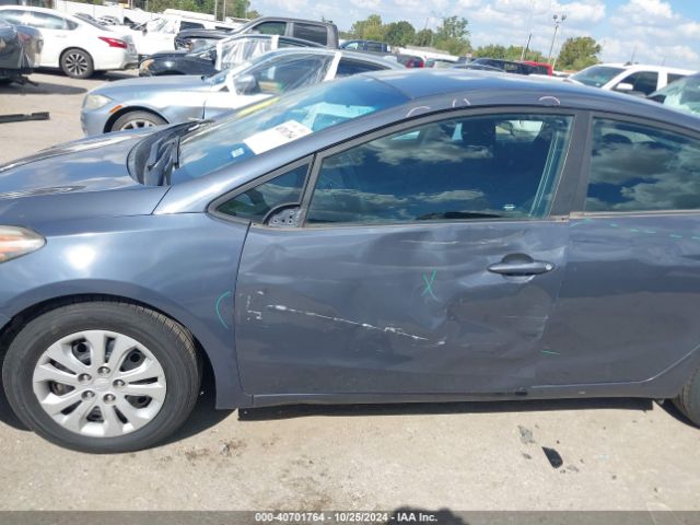 Photo 5 VIN: KNAFK4A66G5606766 - KIA FORTE 