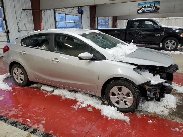 Photo 3 VIN: KNAFK4A66G5617606 - KIA FORTE LX 