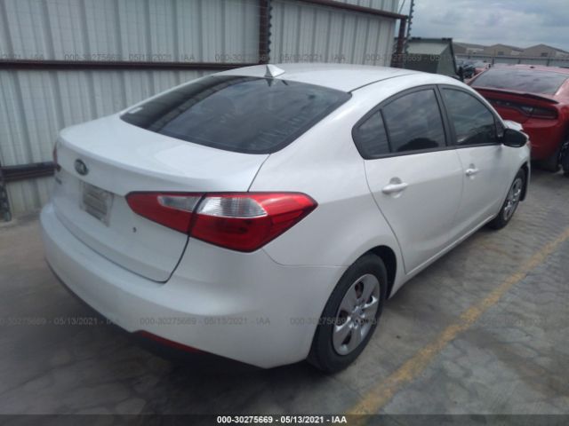 Photo 3 VIN: KNAFK4A67E5072223 - KIA FORTE 