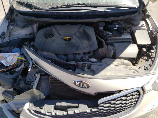 Photo 6 VIN: KNAFK4A67E5087644 - KIA FORTE LX 