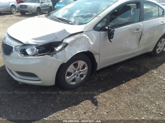 Photo 5 VIN: KNAFK4A67E5153299 - KIA FORTE 